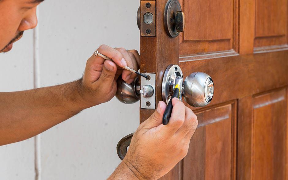 changer serrure Évry